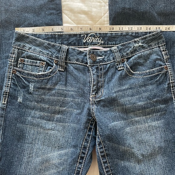 Y2K Vanity low rise jeans 🔥 - Picture 4 of 7